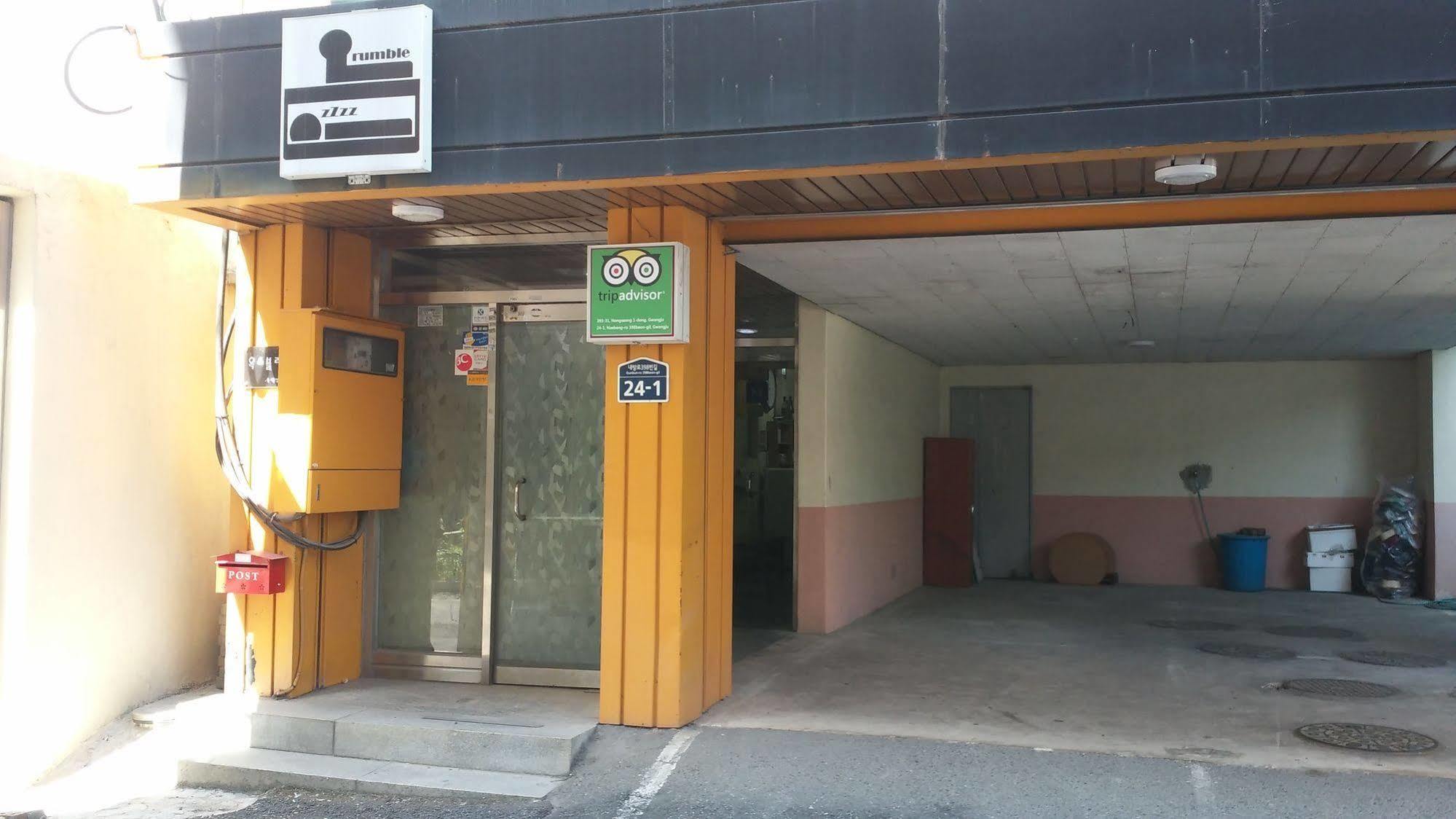 Albergue Oxbloodk Gwangju Metropolitan City Exterior foto